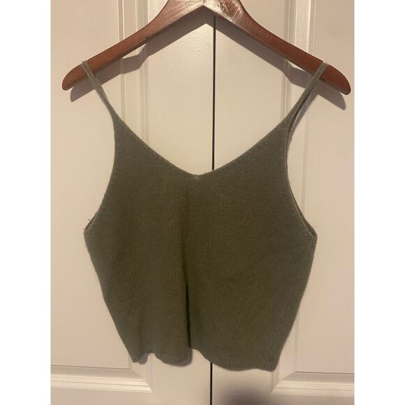Code Mode Gray Fuzzy Cropped Sweater Tank Top S - Picture 2 of 5